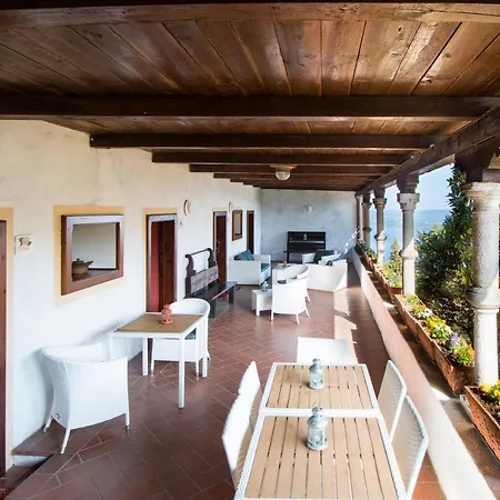 Sleeps 6 With Pool And Wifi Appartement *