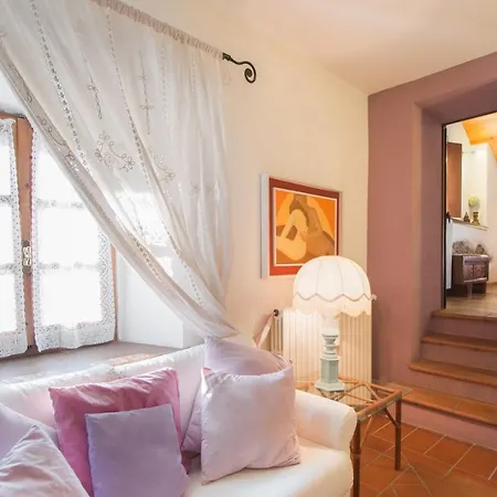 Appartement Sleeps 6 With Pool And Wifi *